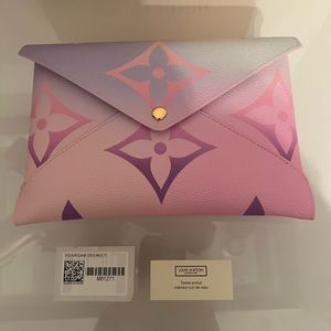 Sold-KIRIGAMI POCHETTE Large Only